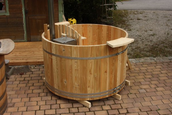Kangu Hottub, bayrische Jacuzzi, Hotpot für 6 Personen Badebottich , der bayrische Jacuzzi